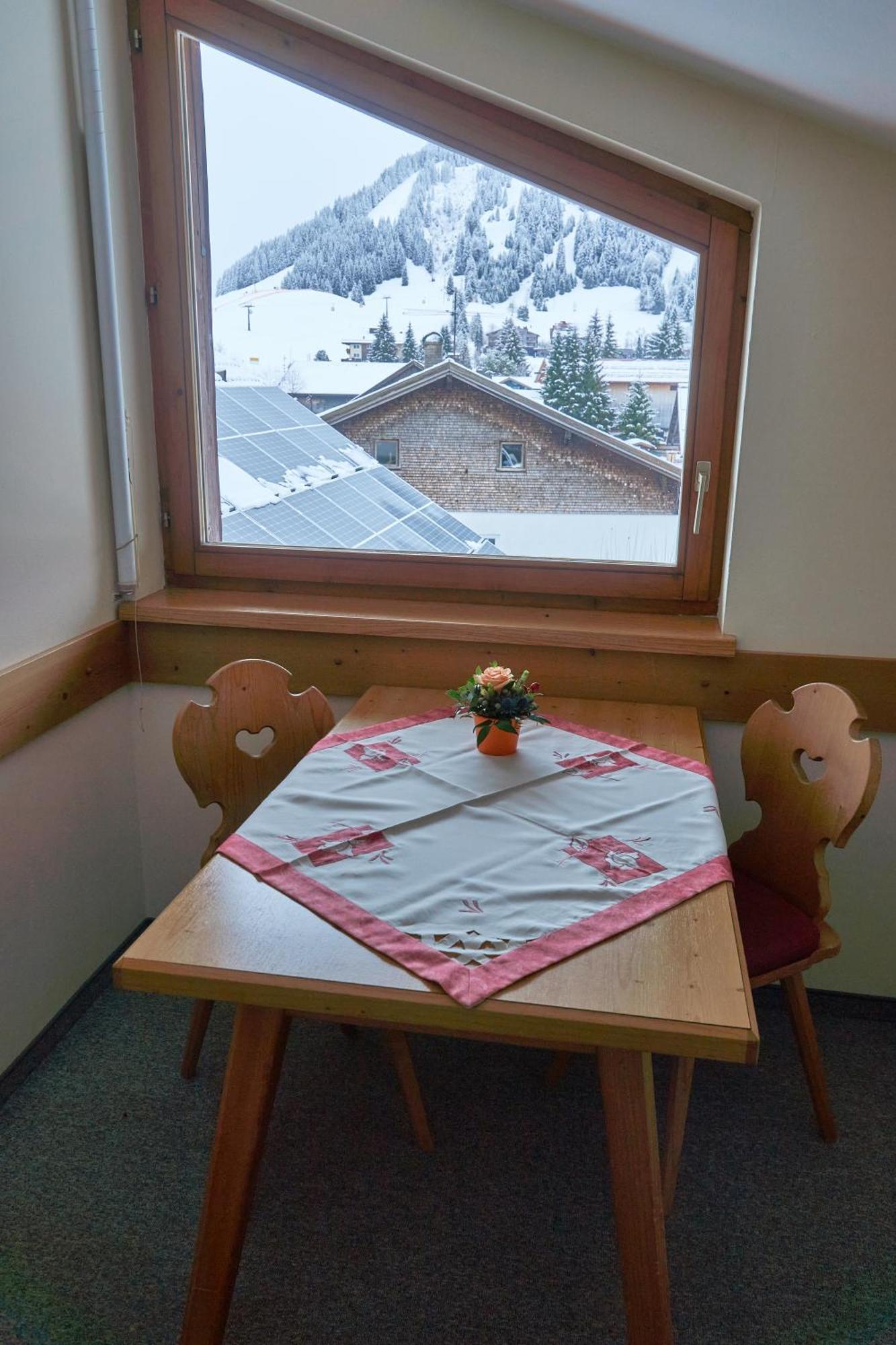 Apartment mit 1 Schlafzimmer und Balkon